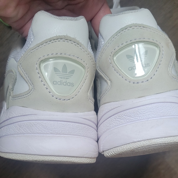 Adidas Falcon - Picture 11 of 16